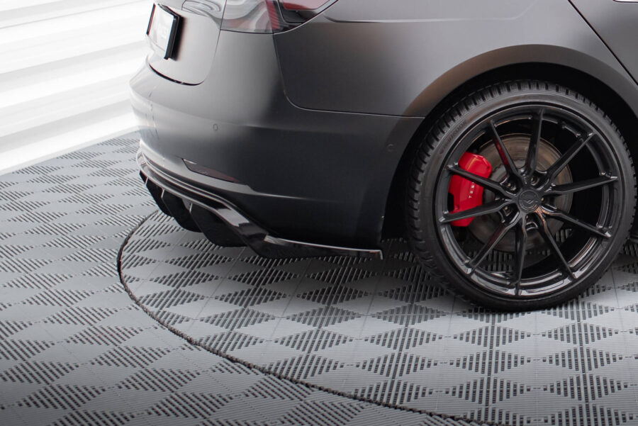 Splittersett Tesla Model 3 – bilde 14 av 23