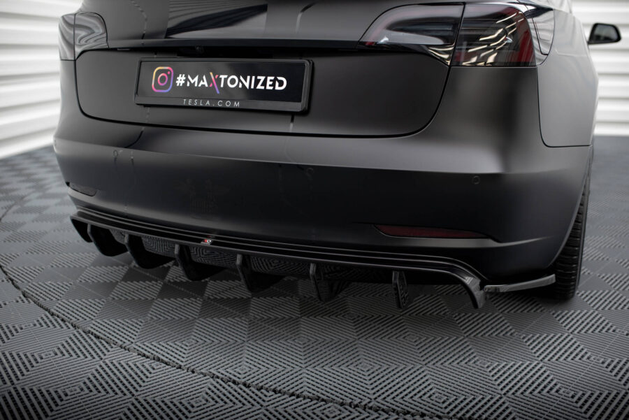 Splittersett Tesla Model 3 – bilde 12 av 23