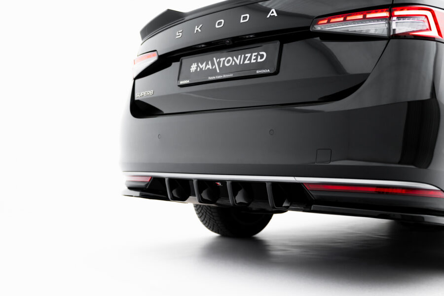 Splittersett V.1 Skoda Superb Sedan Mk4 – bilde 8 av 18