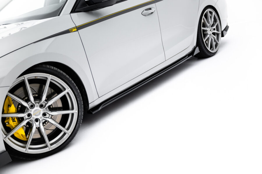 Splittersett V.2 Skoda Octavia RS Combi Mk4 – bilde 7 av 22