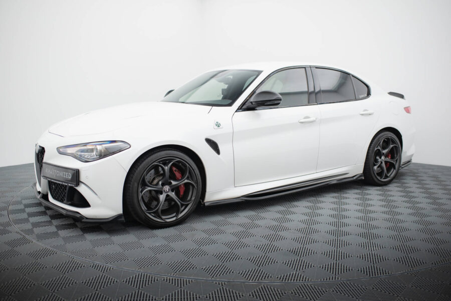 Sideskjørt Alfa Romeo Giulia Quadrifoglio – bilde 2 av 5