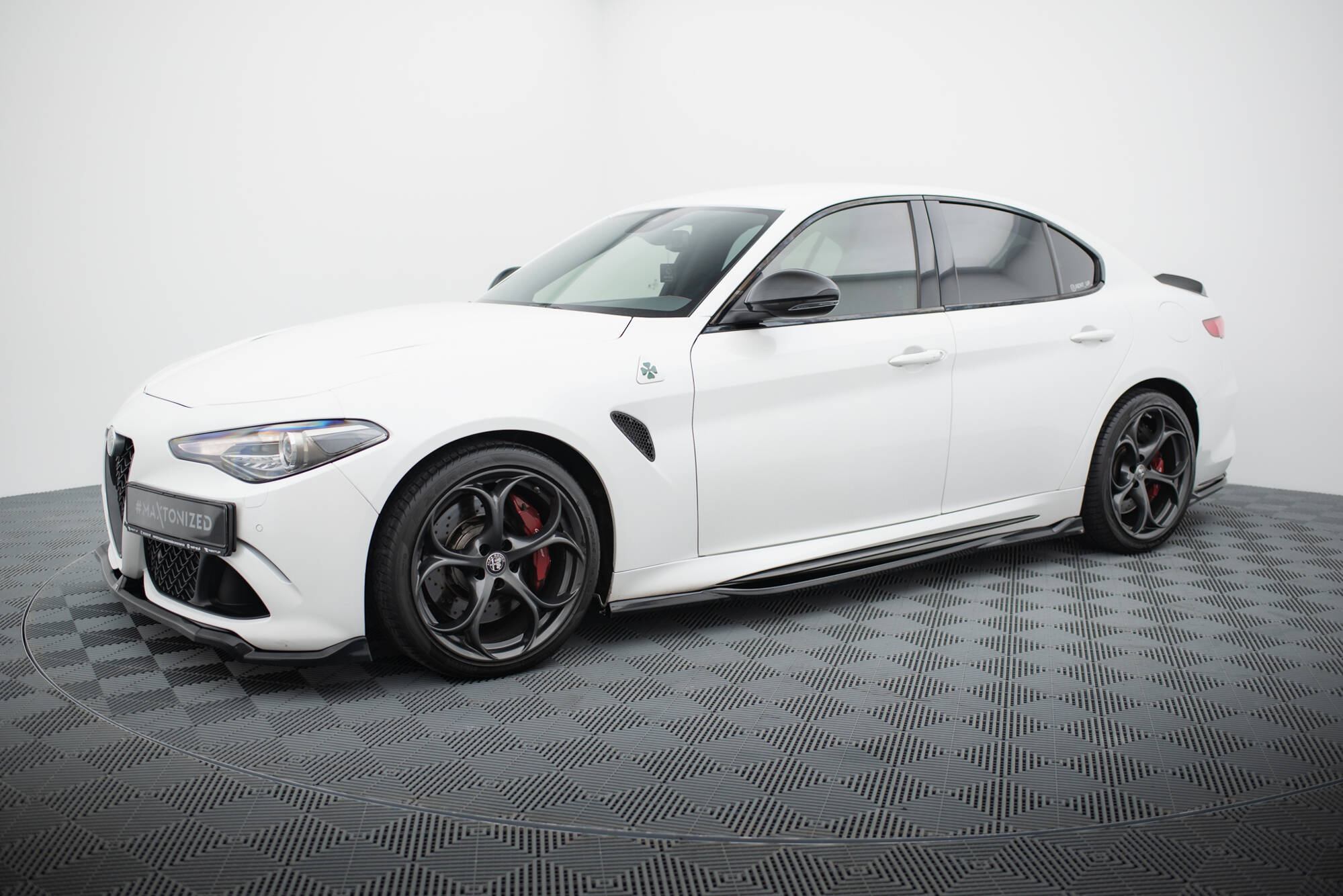 Sideskjørt Alfa Romeo Giulia Quadrifoglio - Bilde 2