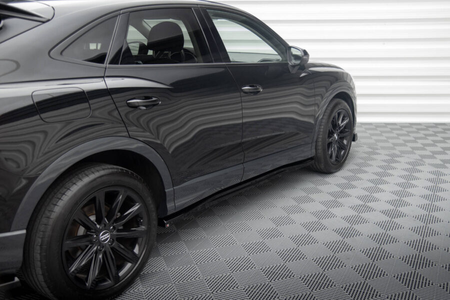 Sideskjørt Audi Q3 Sportback F3 – bilde 3 av 6