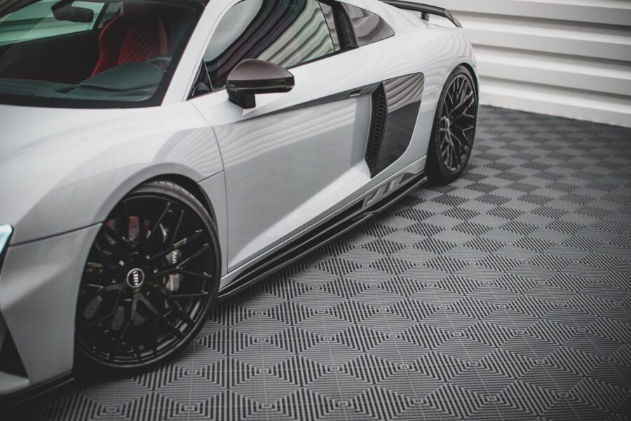 Sideskjørt Audi R8 Mk2 Facelift – bilde 1 av 6