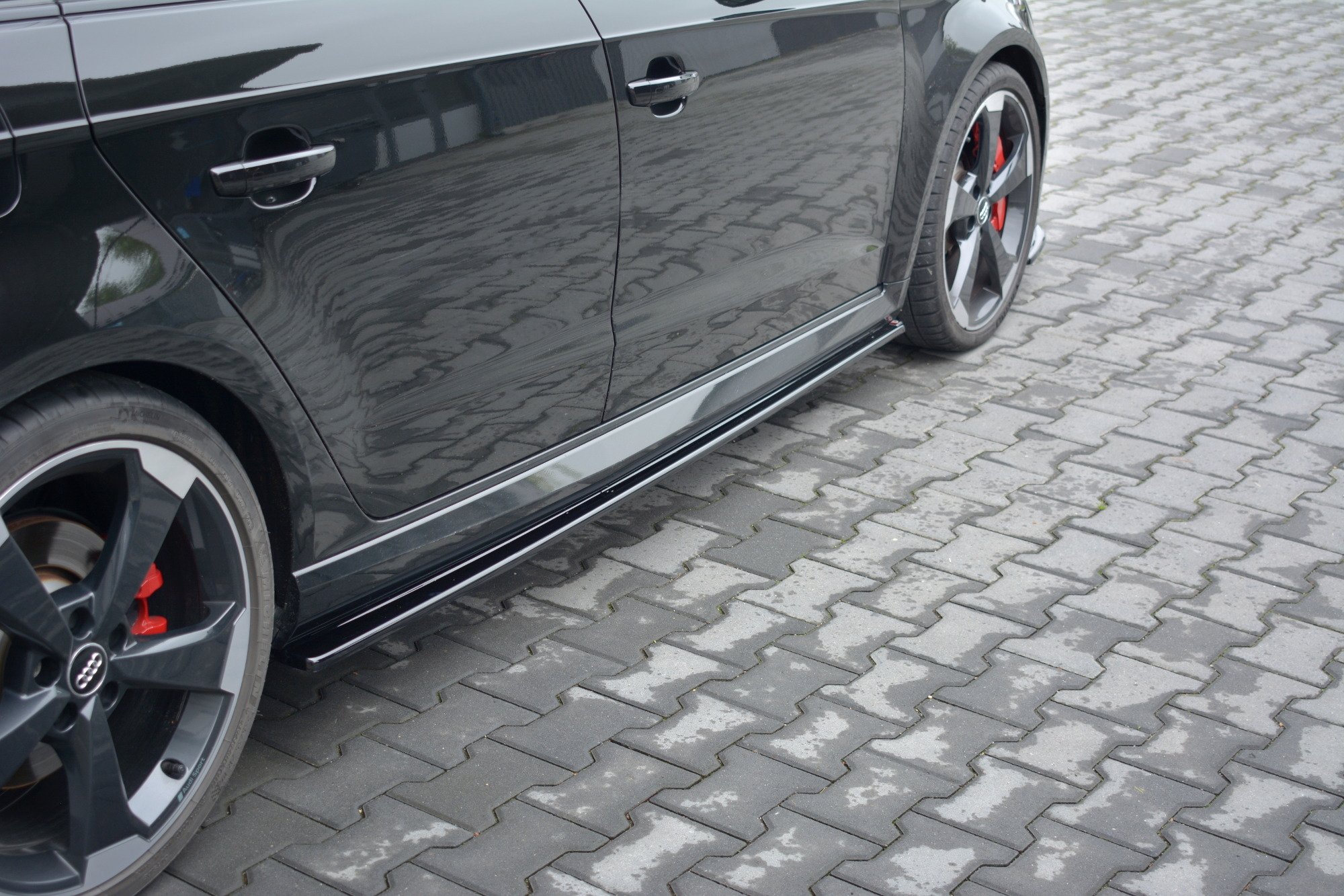 Sideskjørt Audi RS3 8V FL Sportback - Bilde 4