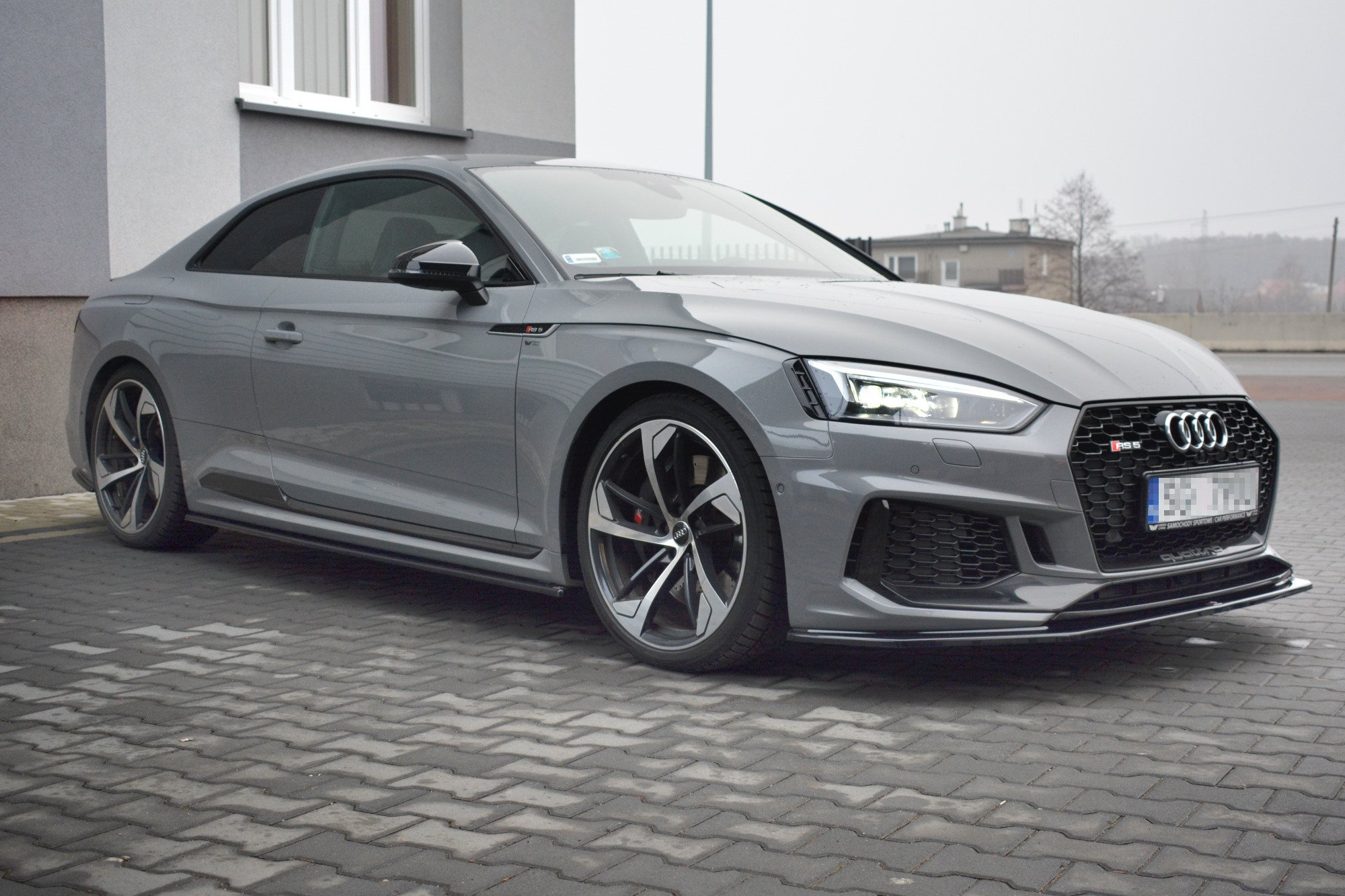 Sideskjørt Audi RS5 Coupe F5 - Bilde 4