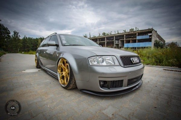 Sideskjørt Audi RS6 C5 – bilde 3 av 5