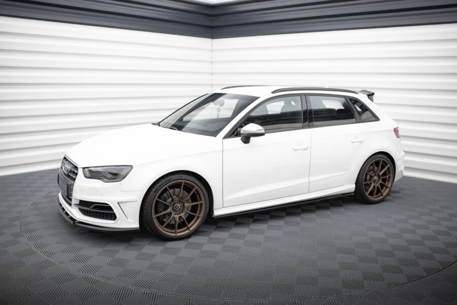 Sideskjørt Audi S3 / A3 S-Line Sportback 8V – bilde 2 av 5