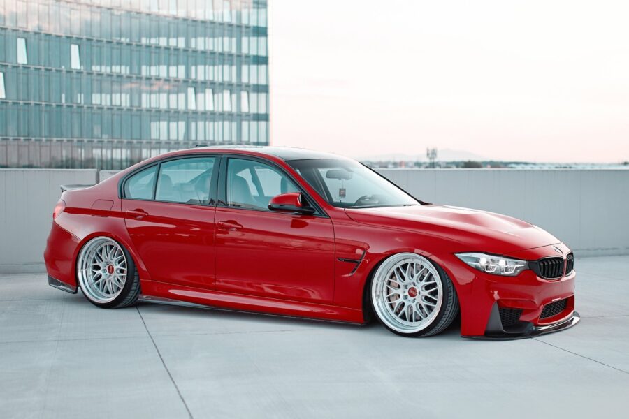 Sideskjørt BMW M3 F80 – bilde 1 av 3