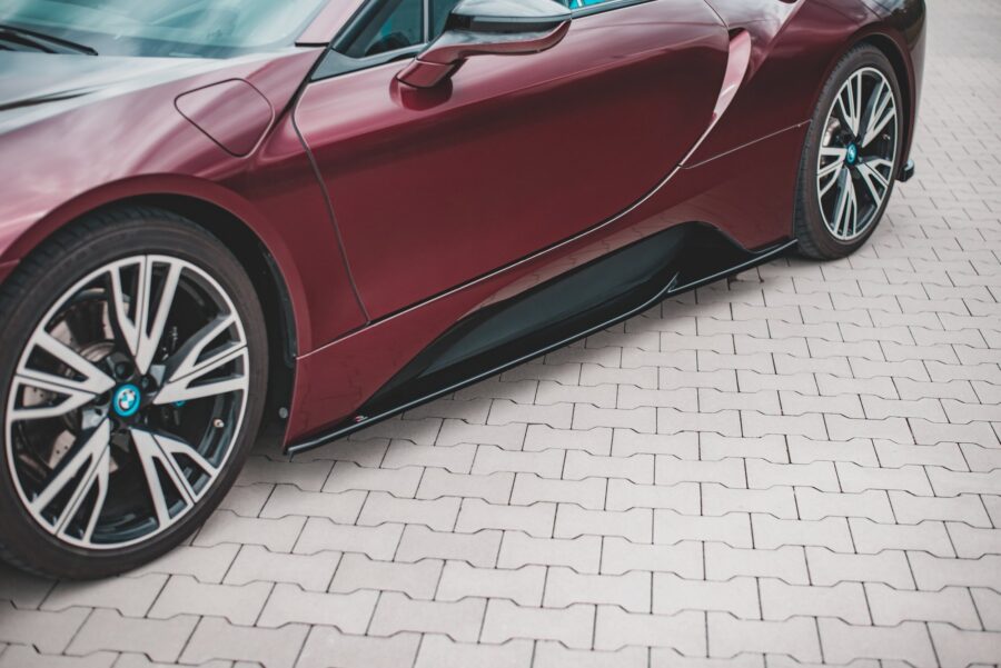 Sideskjørt BMW i8 – bilde 1 av 7