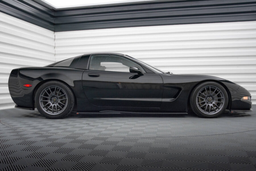 Sideskjørt Chevrolet Corvette C5 – bilde 2 av 5