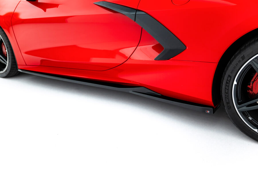 Sideskjørt Chevrolet Corvette C8 – bilde 2 av 5