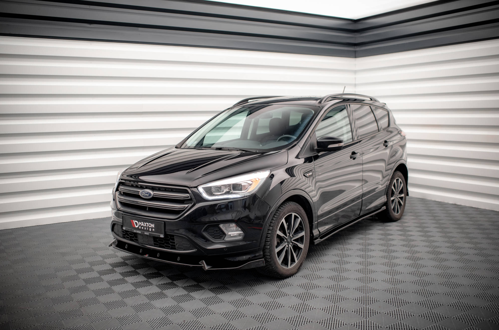 Sideskjørt Ford Escape ST-Line Mk3 - Bilde 4