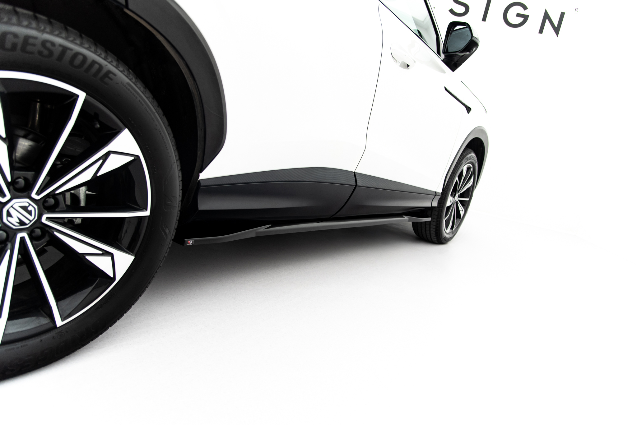 Sideskjørt MG HS Mk2 - Bilde 2