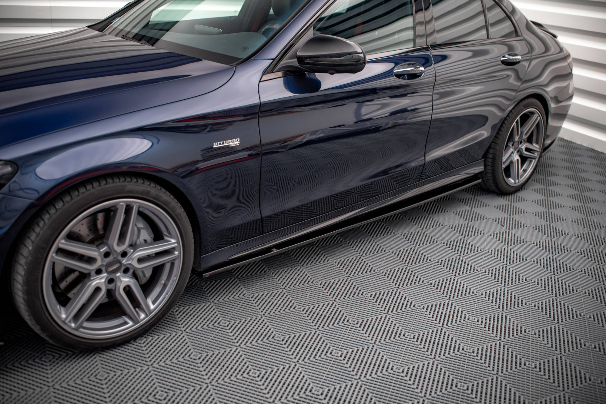 Sideskjørt Mercedes-AMG C 43 / AMG-Line W205