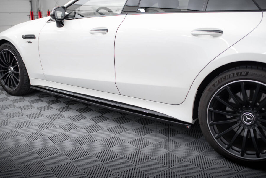 Sideskjørt Mercedes-AMG GT 43 4 Door Coupe V8 Styling Package – bilde 3 av 5