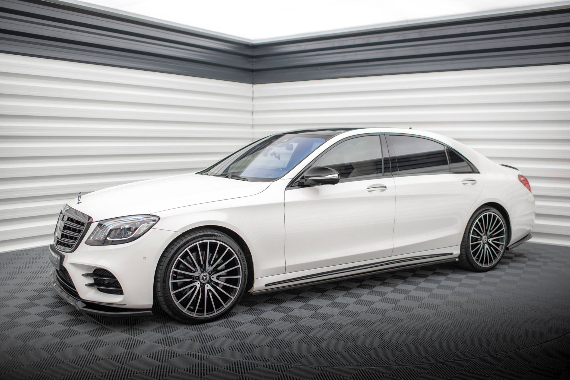 Sideskjørt Mercedes-Benz S Long AMG-Line W222 - Bilde 2