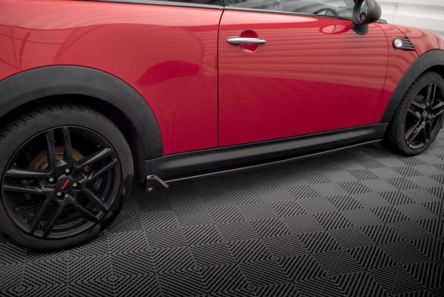 Sideskjørt Mini One R56 – bilde 2 av 5