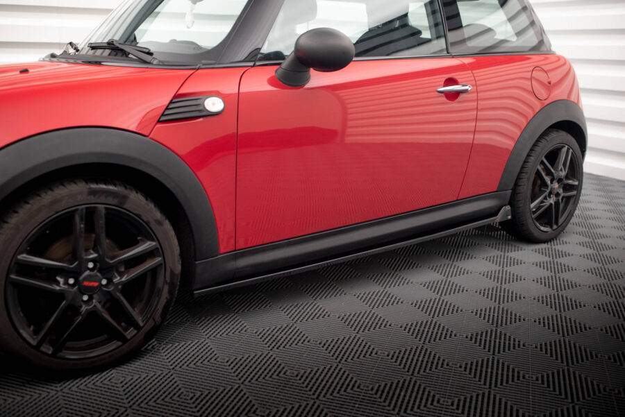 Sideskjørt Mini One R56 – bilde 1 av 5