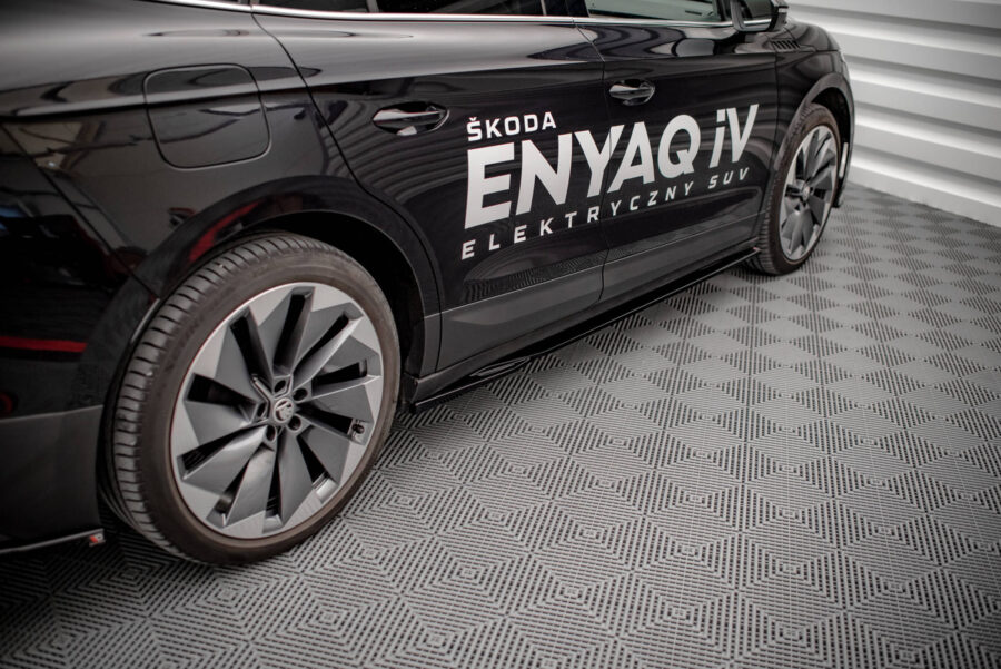 Sideskjørt Skoda Enyaq IV – bilde 2 av 5