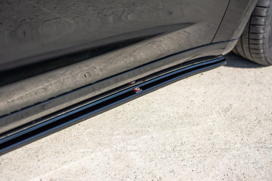 Sideskjørt Tesla Model 3 / Model 3 Performance Mk1 / Mk1 Facelift – bilde 3 av 6