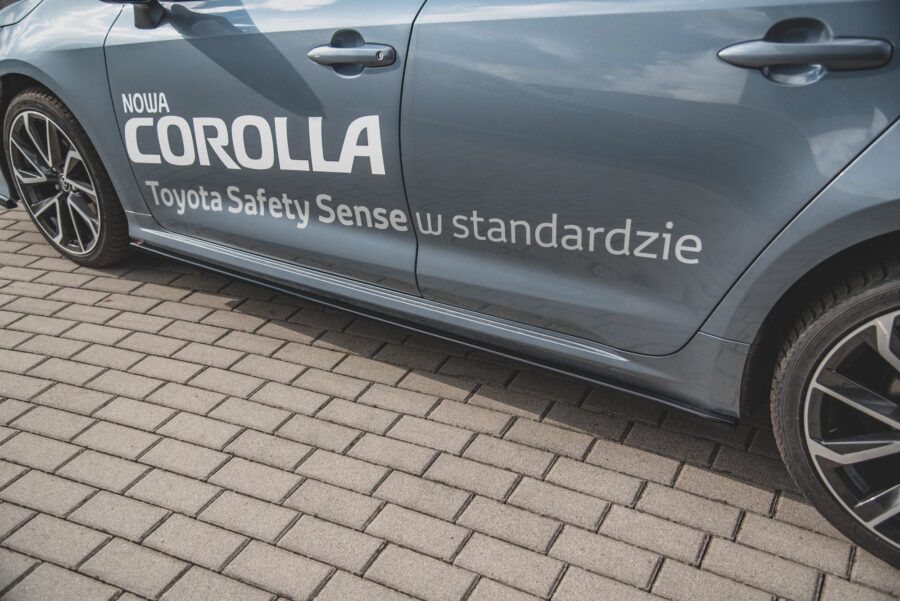 Sideskjørt Toyota Corolla XII Sedan – bilde 1 av 6