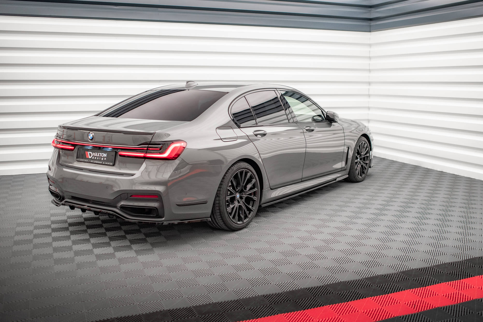 Sideskjørt V.1 BMW 7 M-Pack G11 - Bilde 2