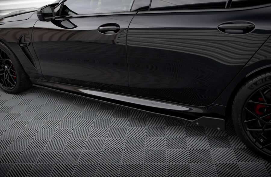 Sideskjørt V.1 Med Flaps BMW M8 Gran Coupe F93 / 8 Gran Coupe M-Pack G16 – bilde 1 av 5