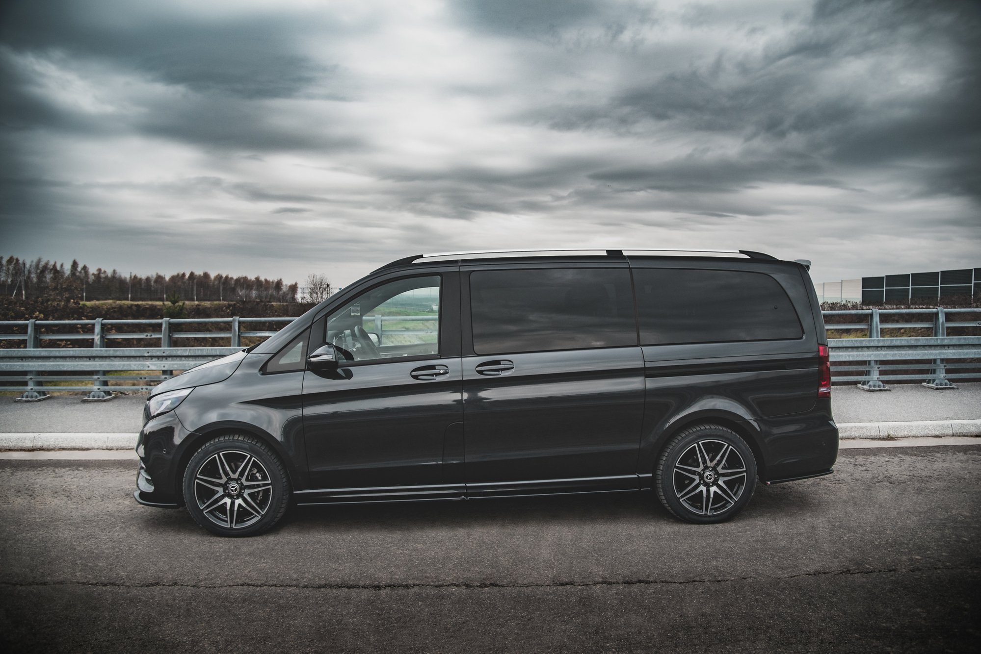 Sideskjørt V.1 Mercedes-Benz V-Class Long AMG-Line W447 - Bilde 2