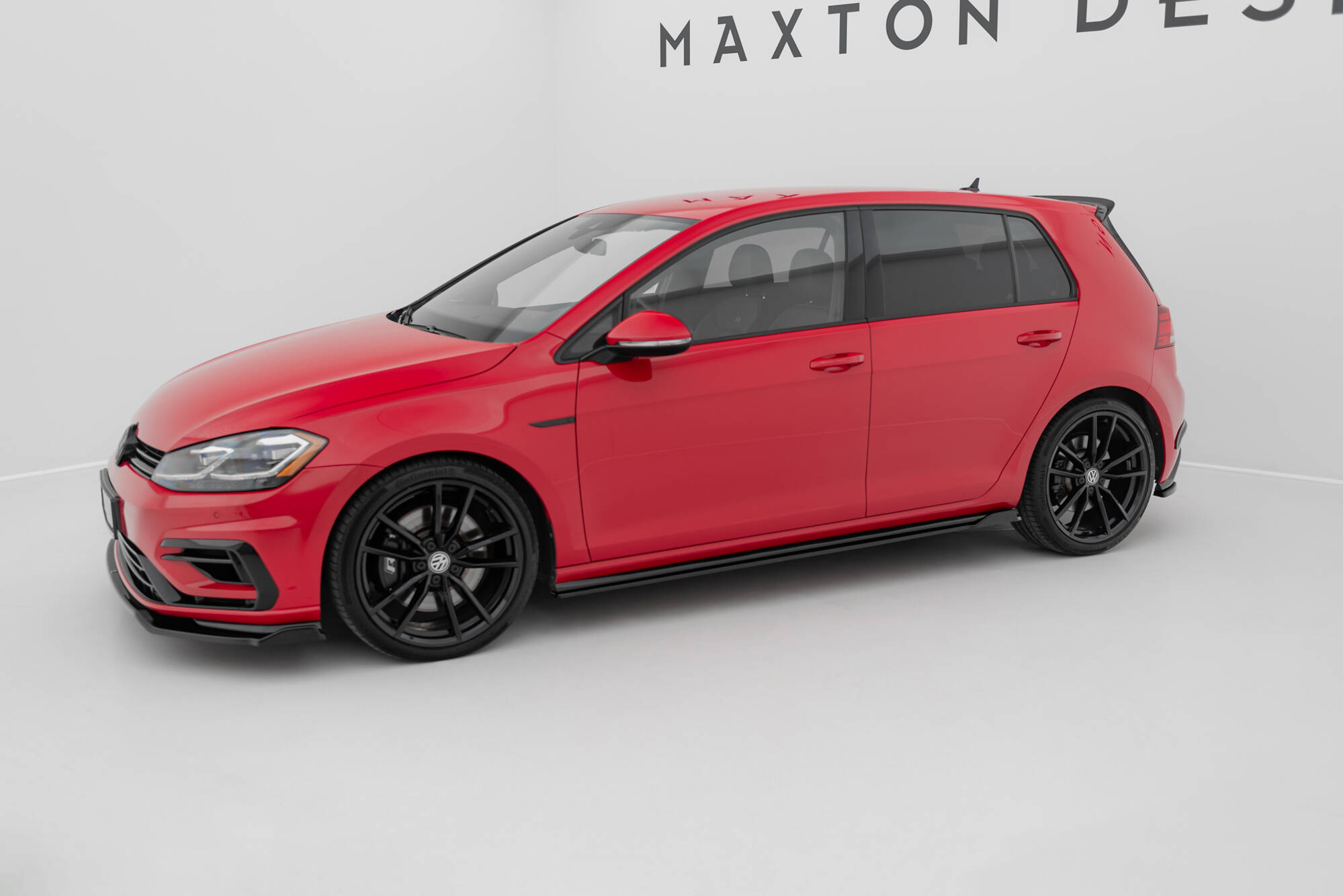 Sideskjørt V.1 Volkswagen Golf R / R-Line Mk7 Facelift - Bilde 2