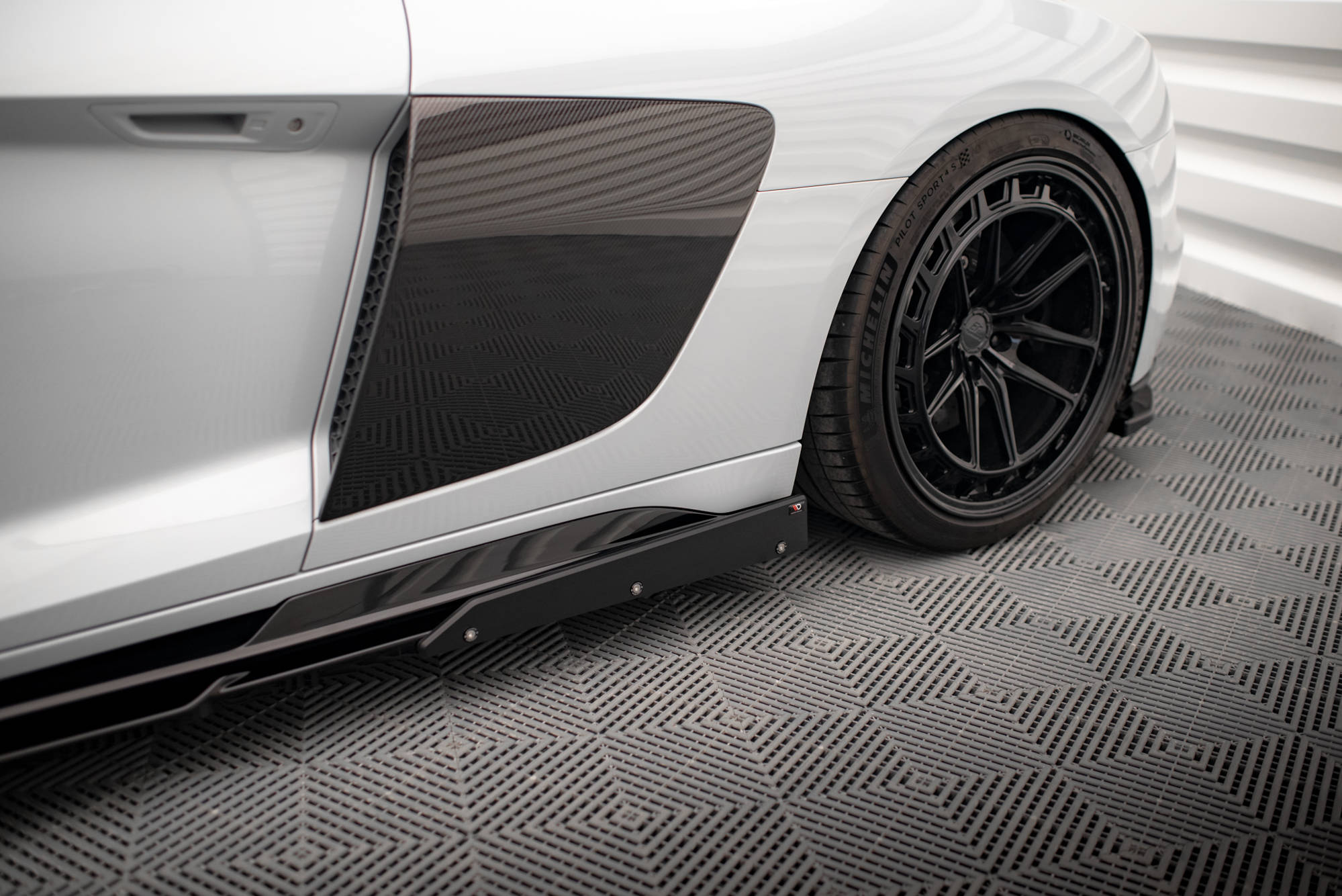 Sideskjørt V.2 Med Flaps Audi R8 Mk2 Facelift - Bilde 4