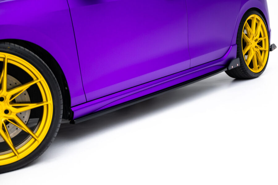 Sideskjørt V.2 Med Flaps Volkswagen Golf R Mk8 Facelift – bilde 1 av 6