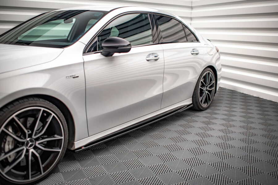 Sideskjørt V.2 Mercedes A35 AMG / AMG-Line W177 – bilde 1 av 5