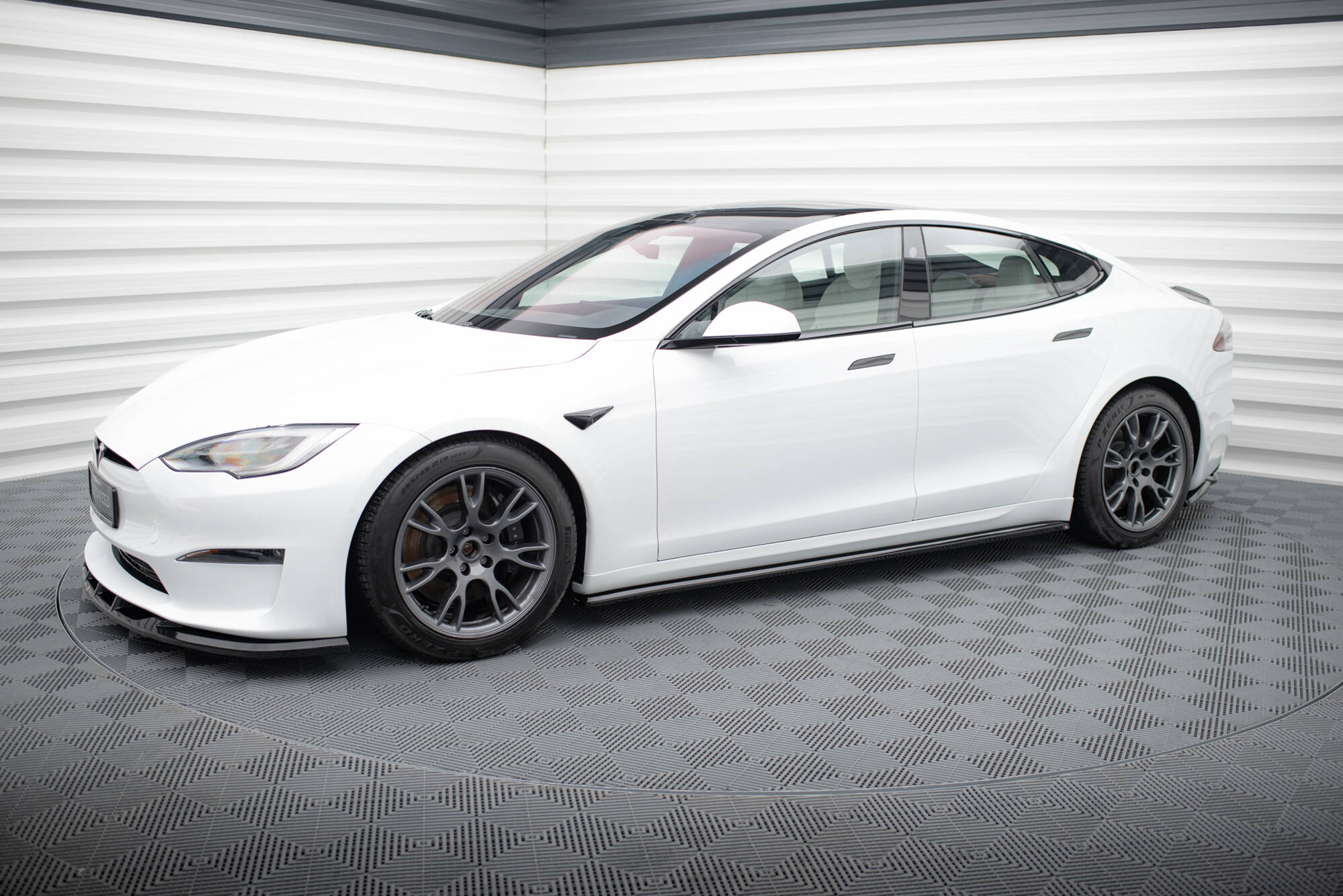 Sideskjørt V.2 Tesla Model S Plaid Mk1 Facelift - Bilde 3