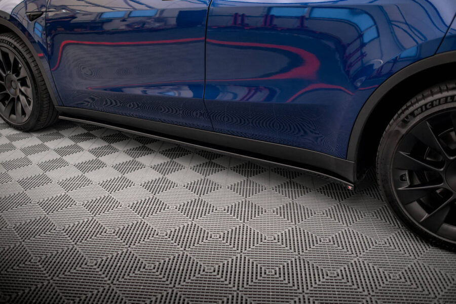 Sideskjørt V.2 Tesla Model Y – bilde 2 av 5