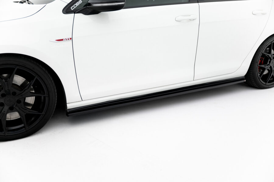 Sideskjørt V.2 VW Golf 7 GTI (wąskie) – bilde 1 av 5