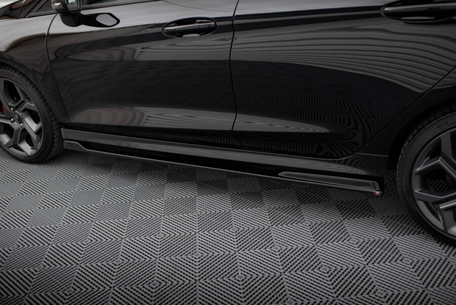 Sideskjørt V.3 Ford Fiesta Mk8 ST / ST-Line – bilde 3 av 5