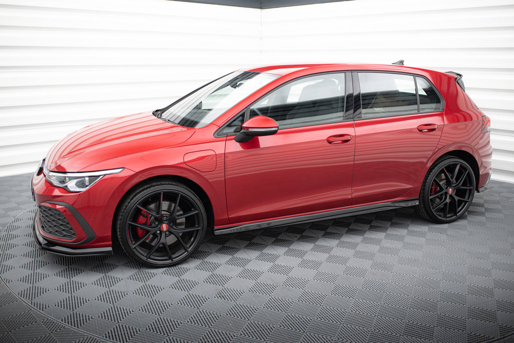 Sideskjørt V.3 Volkswagen Golf GTI / GTE / GTI Clubsport / GTD / R-Line Mk8 - Bilde 5