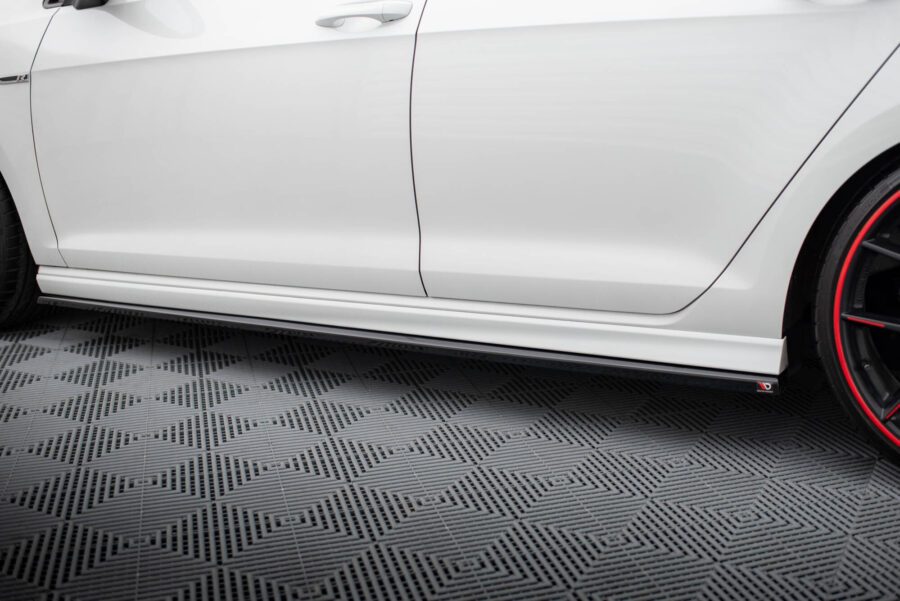 Sideskjørt V.3 Volkswagen Golf R / R-Line Mk7 – bilde 3 av 5