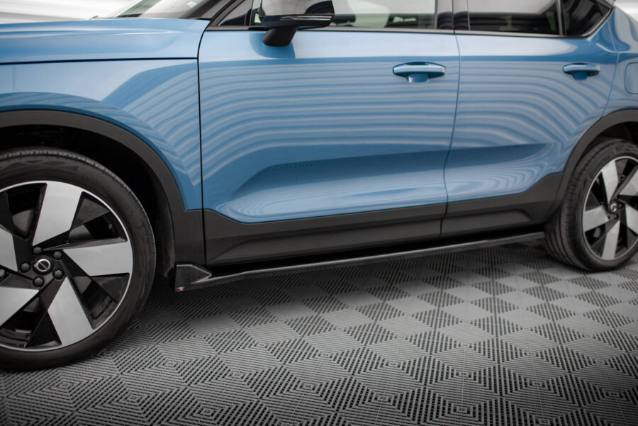 Sideskjørt Volvo C40 Mk1 – bilde 1 av 5