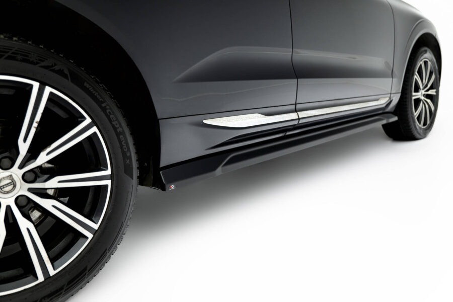 Sideskjørt Volvo XC60 Mk2 – bilde 2 av 5