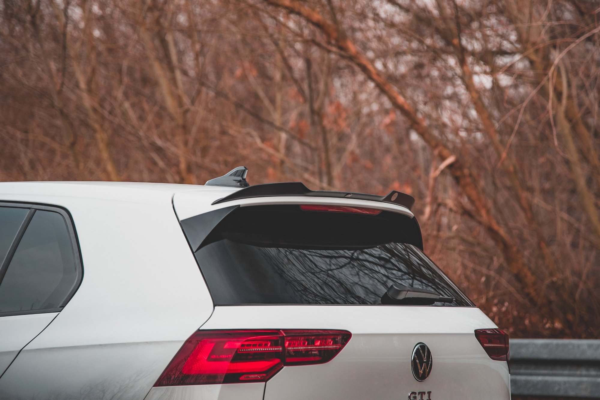 Spoiler Cap V.2 Volkswagen Golf GTI / GTE / GTD / R-Line / R Mk8 - Bilde 8