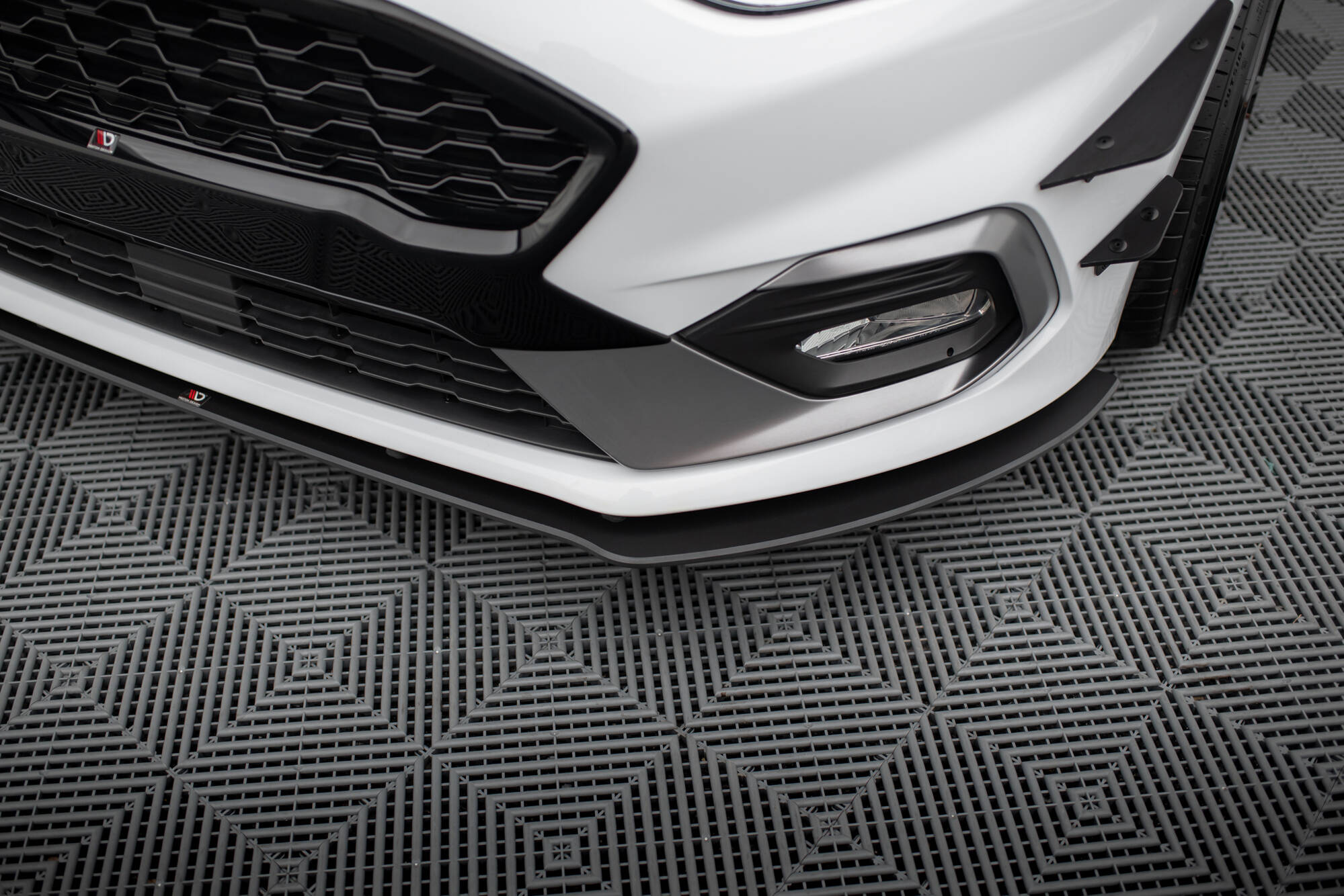 Frontleppe Street Pro Ford Fiesta Mk8 ST / ST-Line - Bilde 4