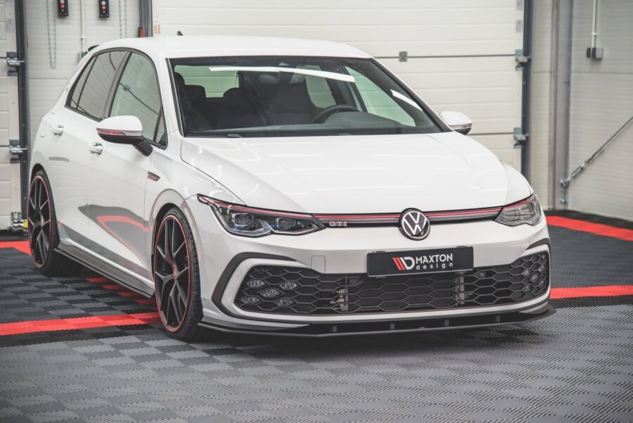 Frontleppe Street Pro Volkswagen Golf GTI / GTE / GTD / R-Line Mk8 – bilde 1 av 5