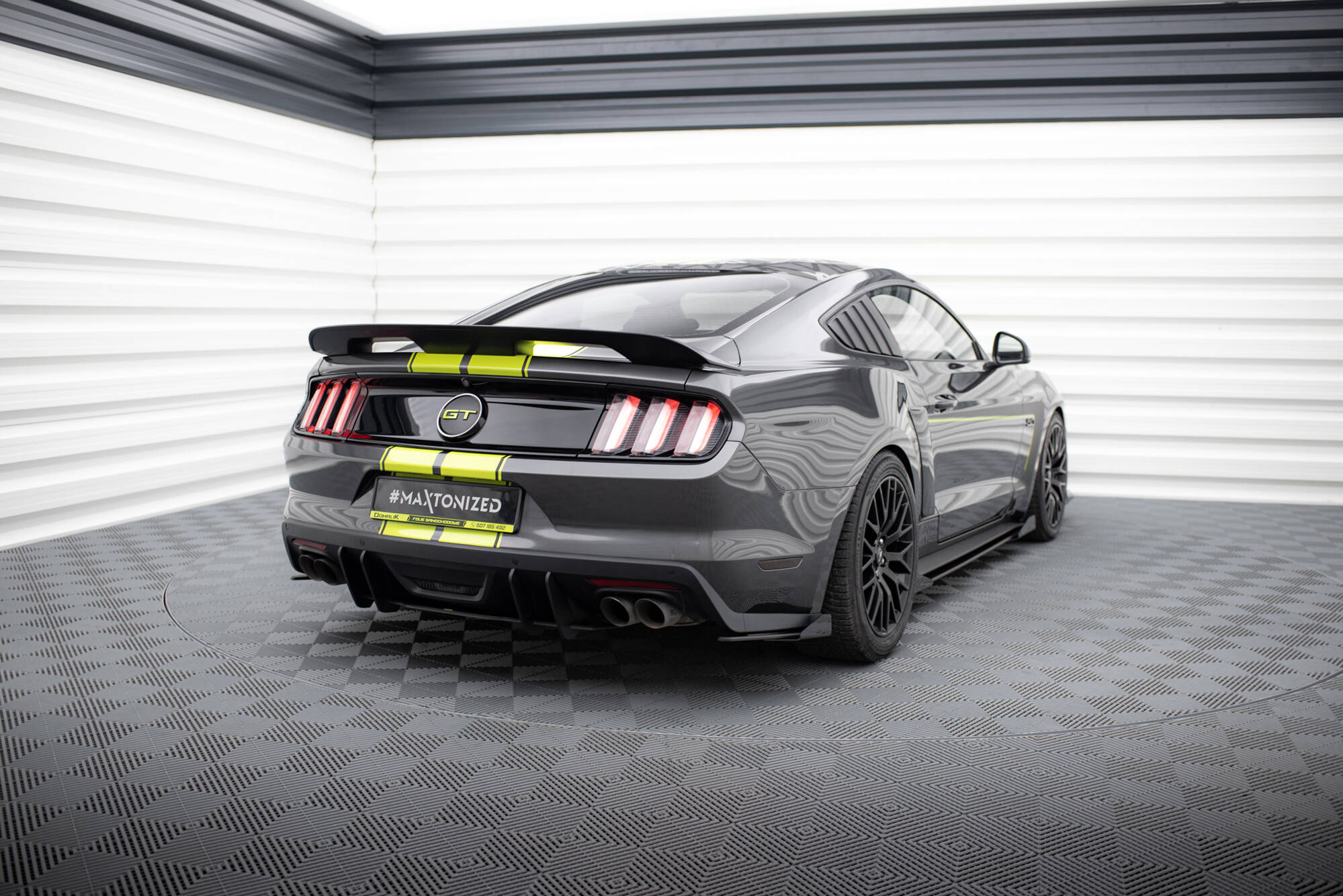 Bakre Flaps Street Pro Med Flaps Ford Mustang GT Mk6 - Bilde 2