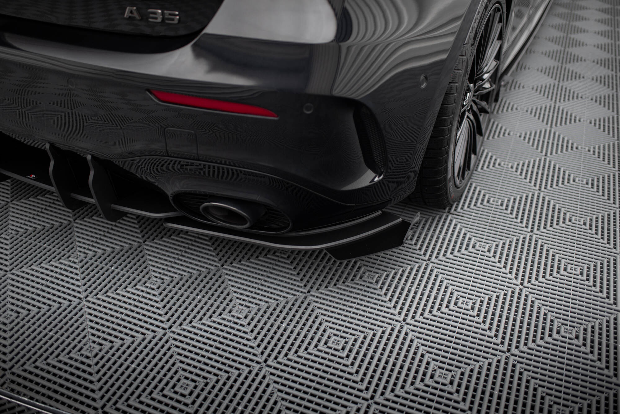 Bakre Flaps Street Pro Med Flaps Mercedes-AMG A35 Hatchback W177