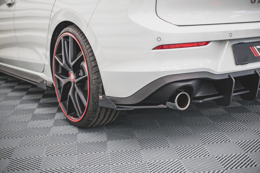 Bakre Flaps Street Pro Med Flaps Volkswagen Golf GTI / GTE / R-Line Mk8 – bilde 5 av 9