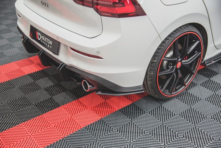 Bakre Flaps Street Pro V.1 Volkswagen Golf GTI / GTE / R-Line Mk8 – bilde 6 av 10