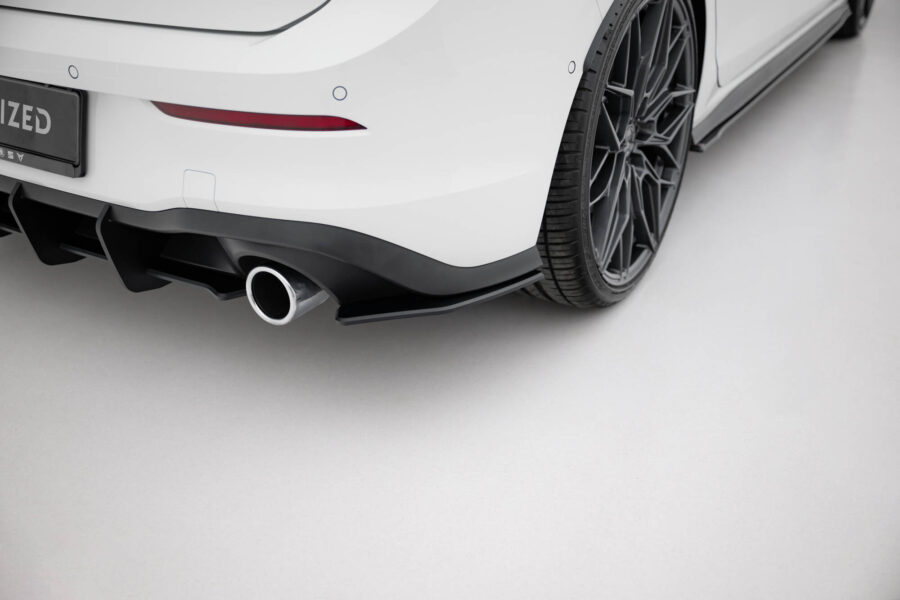 Bakre Flaps Street Pro V.1 Volkswagen Golf GTI / GTE / R-Line Mk8 – bilde 1 av 10