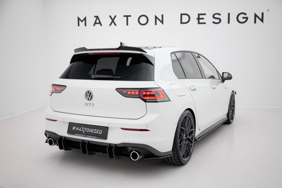 Bakre Flaps Street Pro V.1 Volkswagen Golf GTI / GTE / R-Line Mk8 – bilde 2 av 10